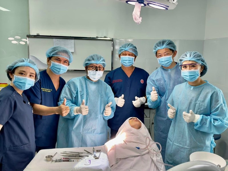 Nha khoa Hồng Phong - Đơn vị nha khoa uy tín về trồng răng Implant 