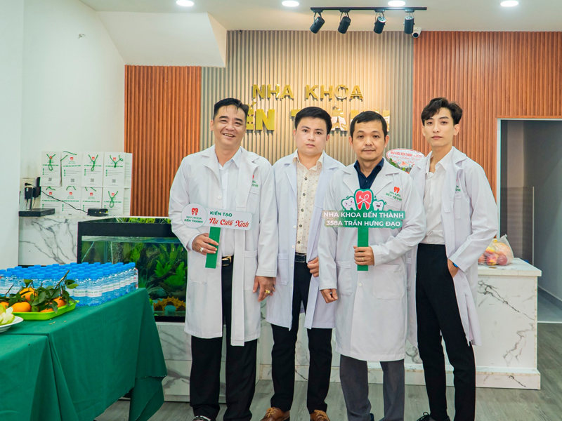 Nha khoa Bến Thành - Tân An là nơi làm việc của rất nhiều Y bác sĩ giàu kinh nghiệm