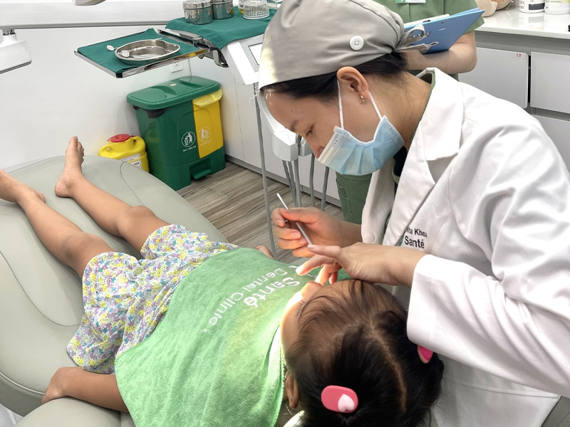Nha khoa Santé cung cấp dịch vụ chăm sóc răng miệng cho trẻ em