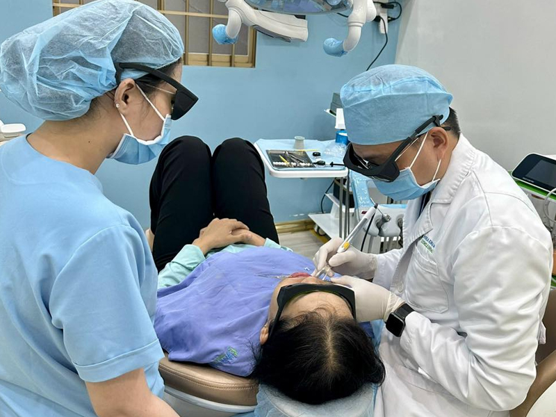 Nha khoa 246 Usmile Dental là nha khoa Gò Công có nhiều bác sĩ giỏi